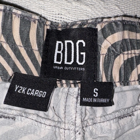 Gently loved Black and Beige Patterned Y2K Cargo pants by Urban Outfitters BDG - Picture 6 of 11